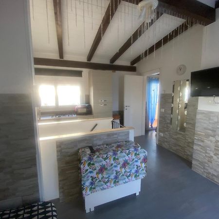 La Casa Di Leila Lägenhet Passoscuro Exteriör bild